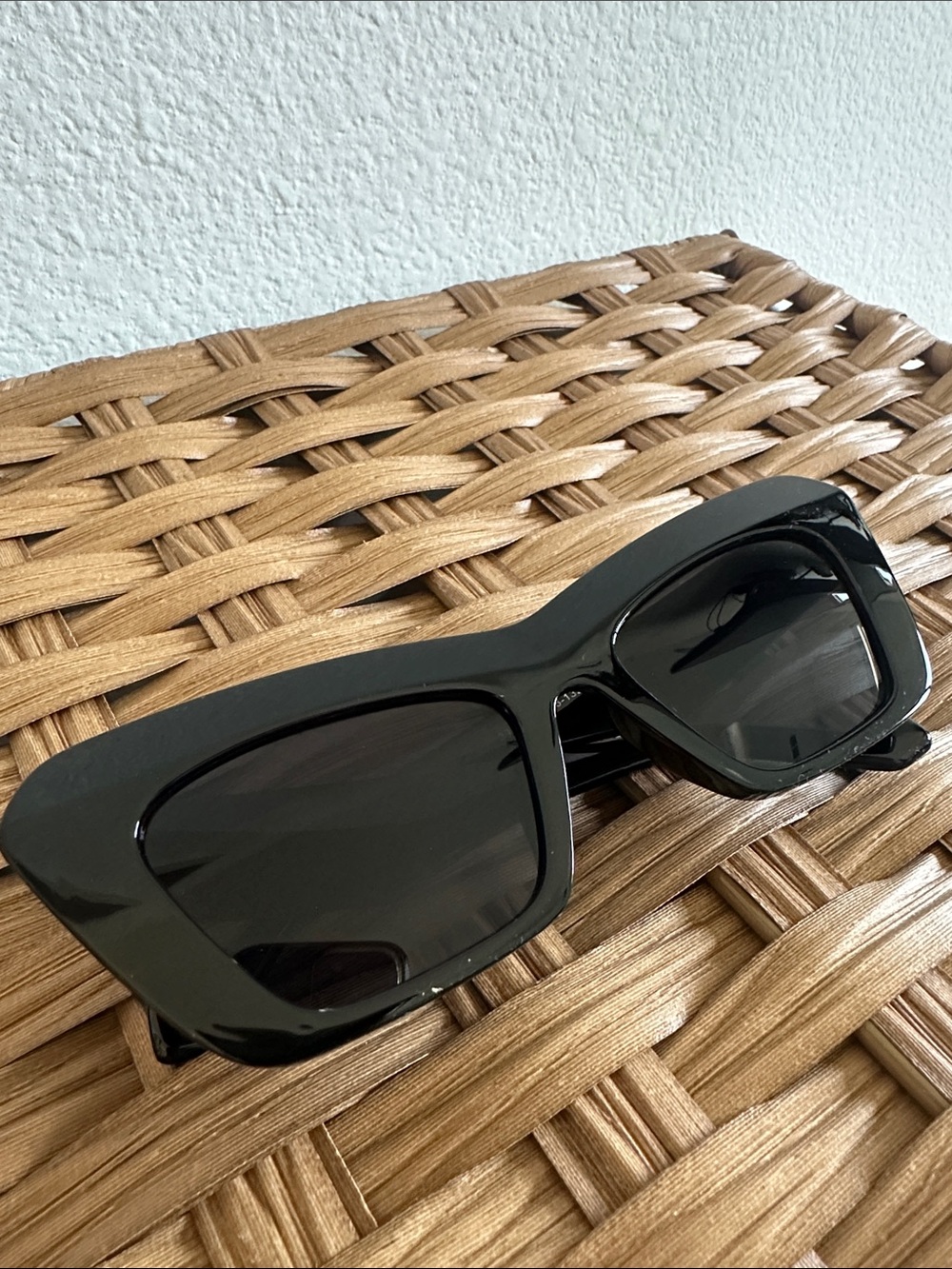 Cat Eye Black Frame Sunglasses with Black Lenses